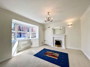 Living Room- click for photo gallery